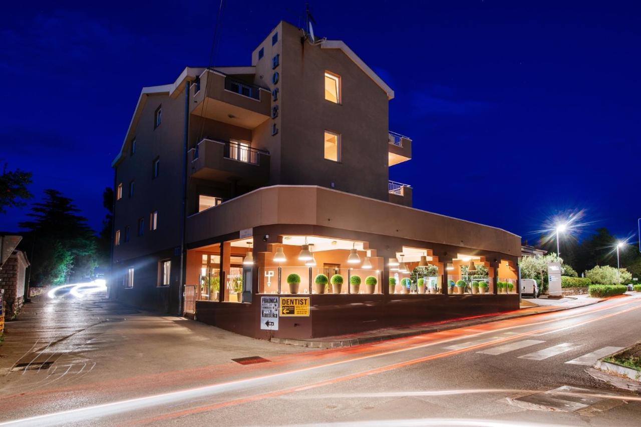 Hotel Terra Novalja Εξωτερικό φωτογραφία