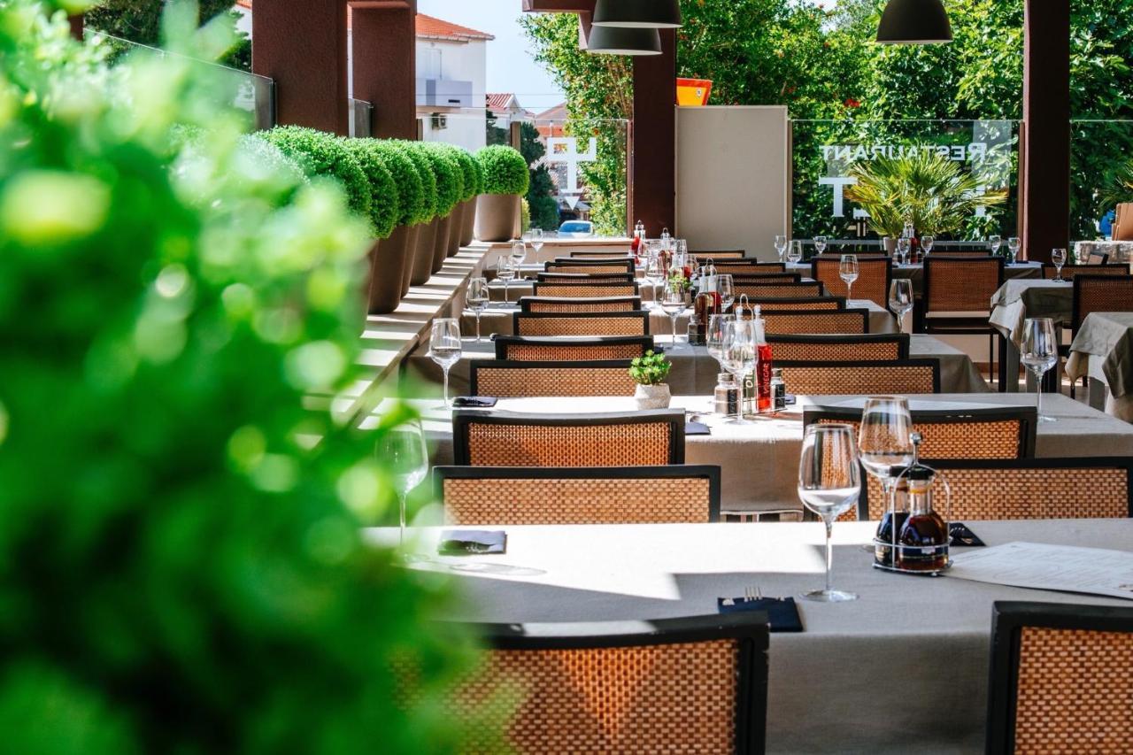 Hotel Terra Novalja Εξωτερικό φωτογραφία