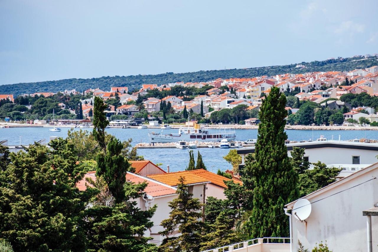 Hotel Terra Novalja Εξωτερικό φωτογραφία