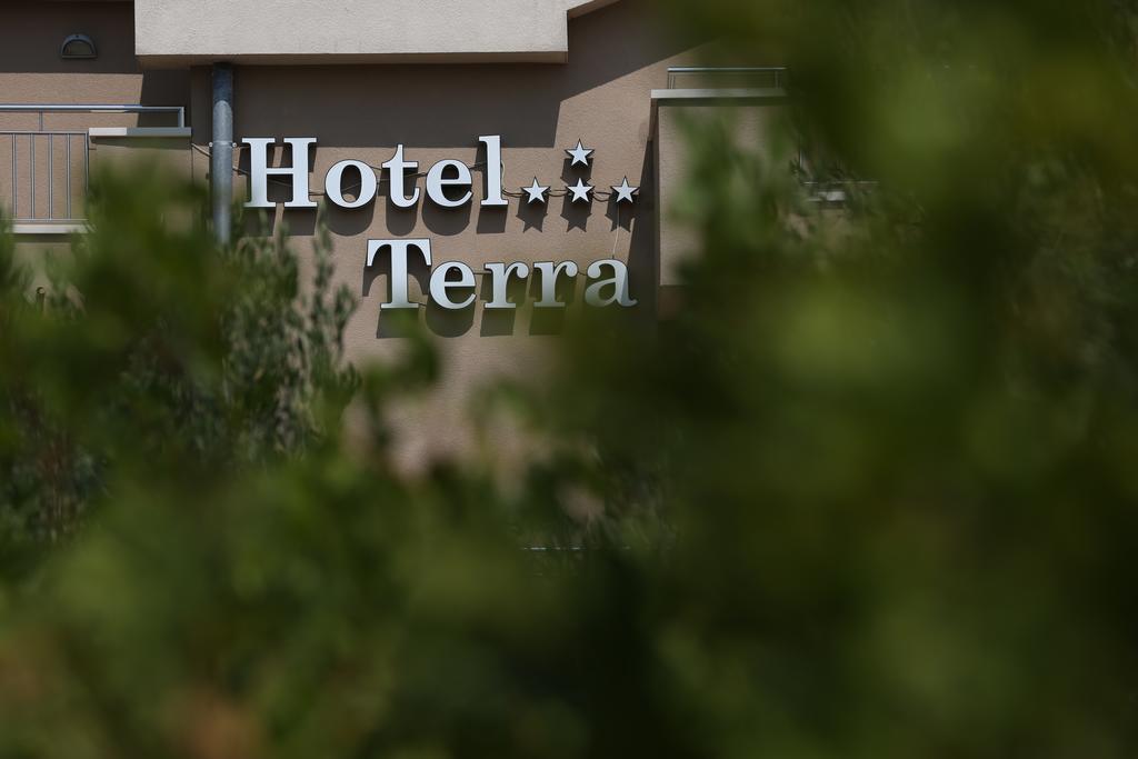 Hotel Terra Novalja Εξωτερικό φωτογραφία